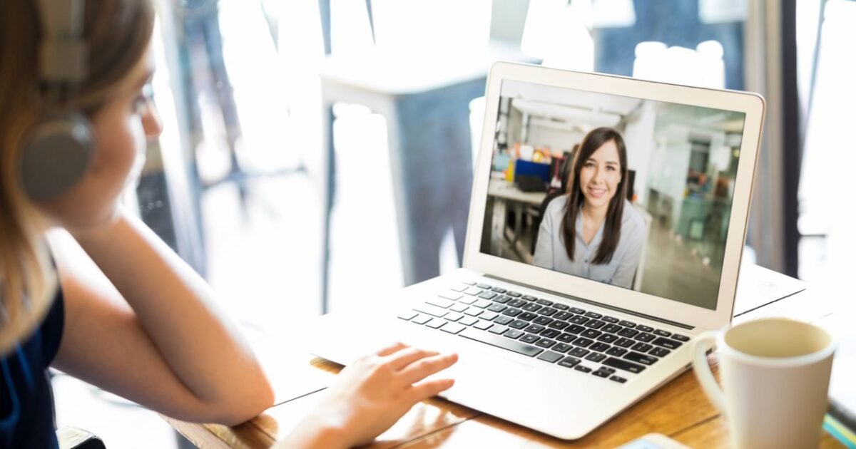 Capa do post: Vídeo marketing: 10 formatos de vídeo e as métricas para medir cada um