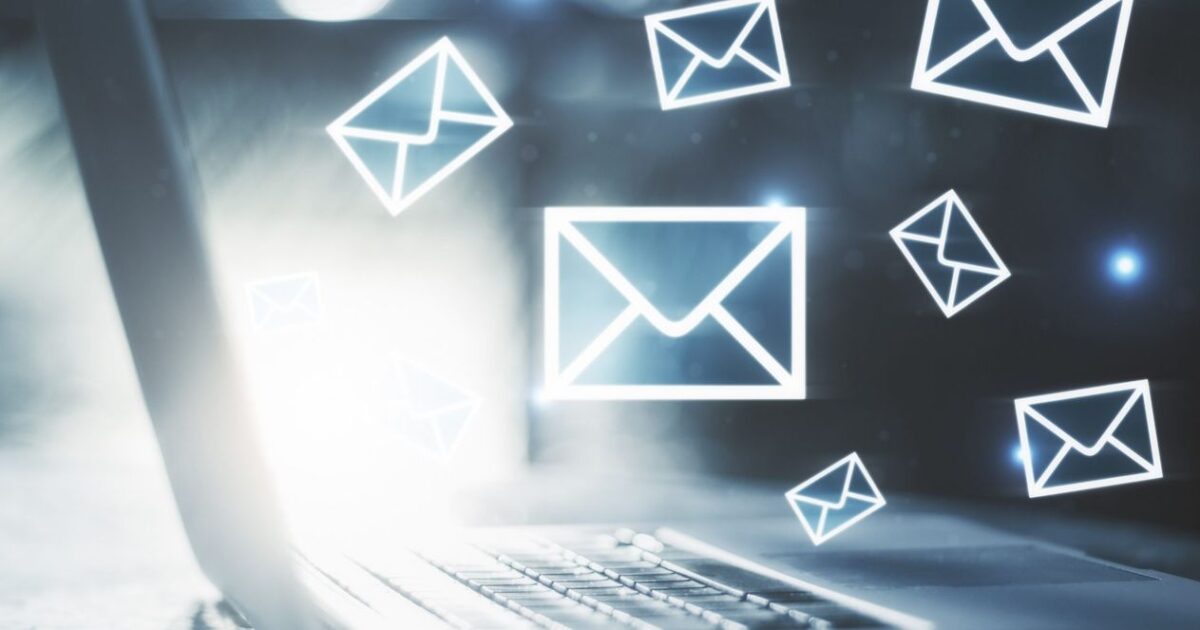 Capa do post: Growth hacking no e-mail marketing: testes A/B para converter mais